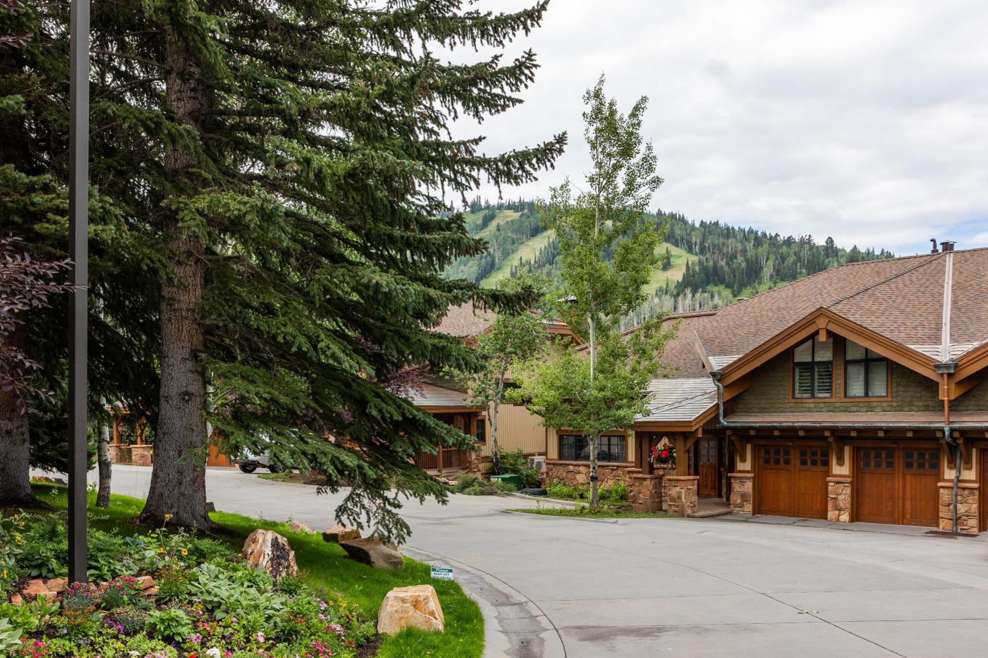 Deer Valley Little Belle Ultimate Ski Getaway, Sleeps 14, Luxury Design, Private Hot Tub, Park City Exterior photo