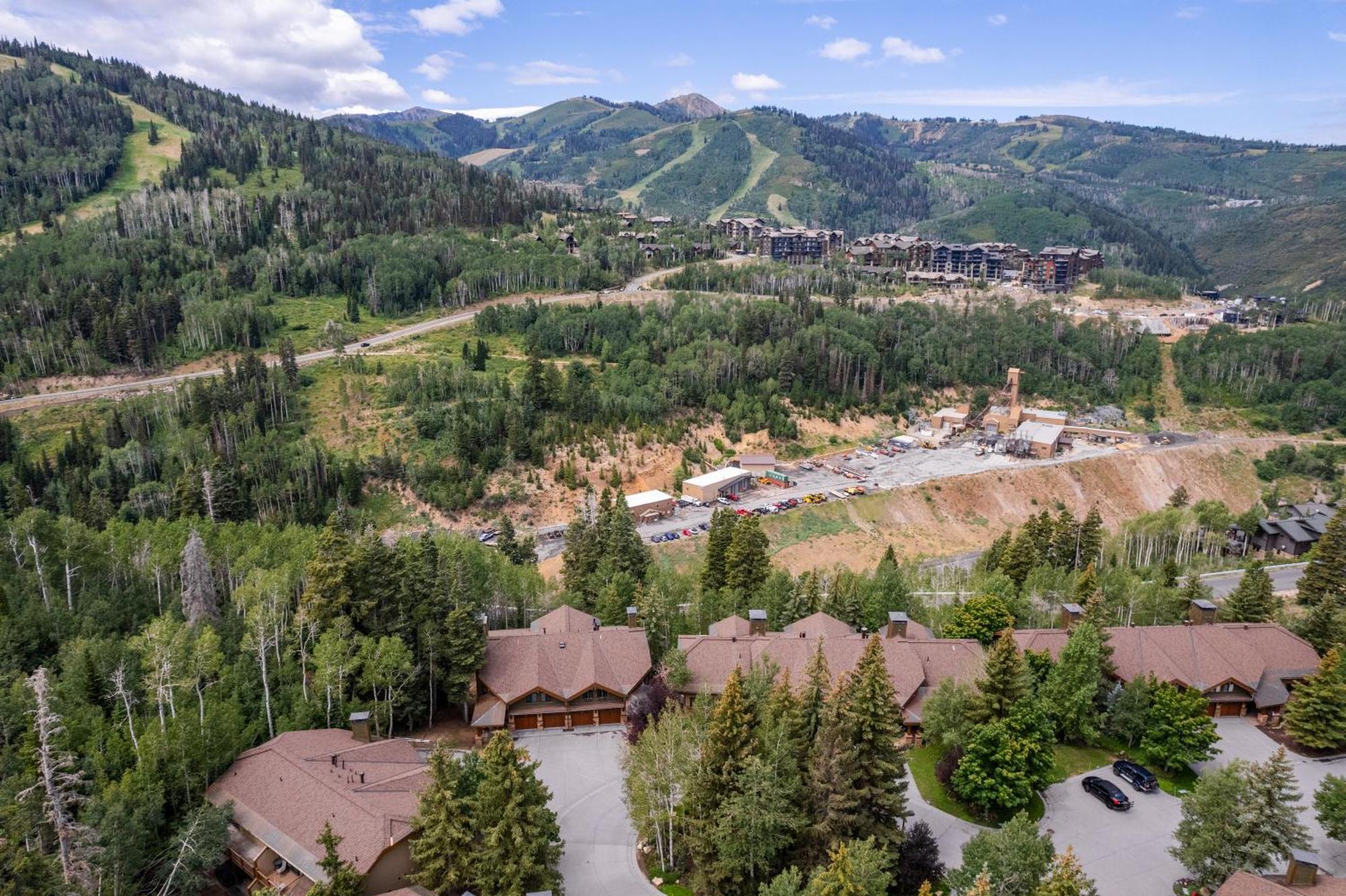 Deer Valley Little Belle Ultimate Ski Getaway, Sleeps 14, Luxury Design, Private Hot Tub, Park City Exterior photo